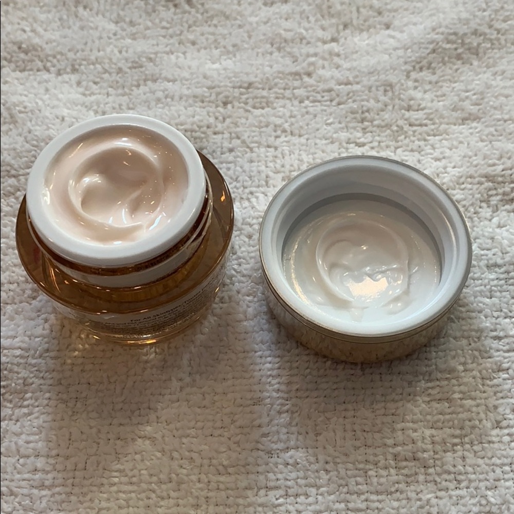 BRAND NEW Anti Aging Eye Balm 💘 - Picture 4 of 6